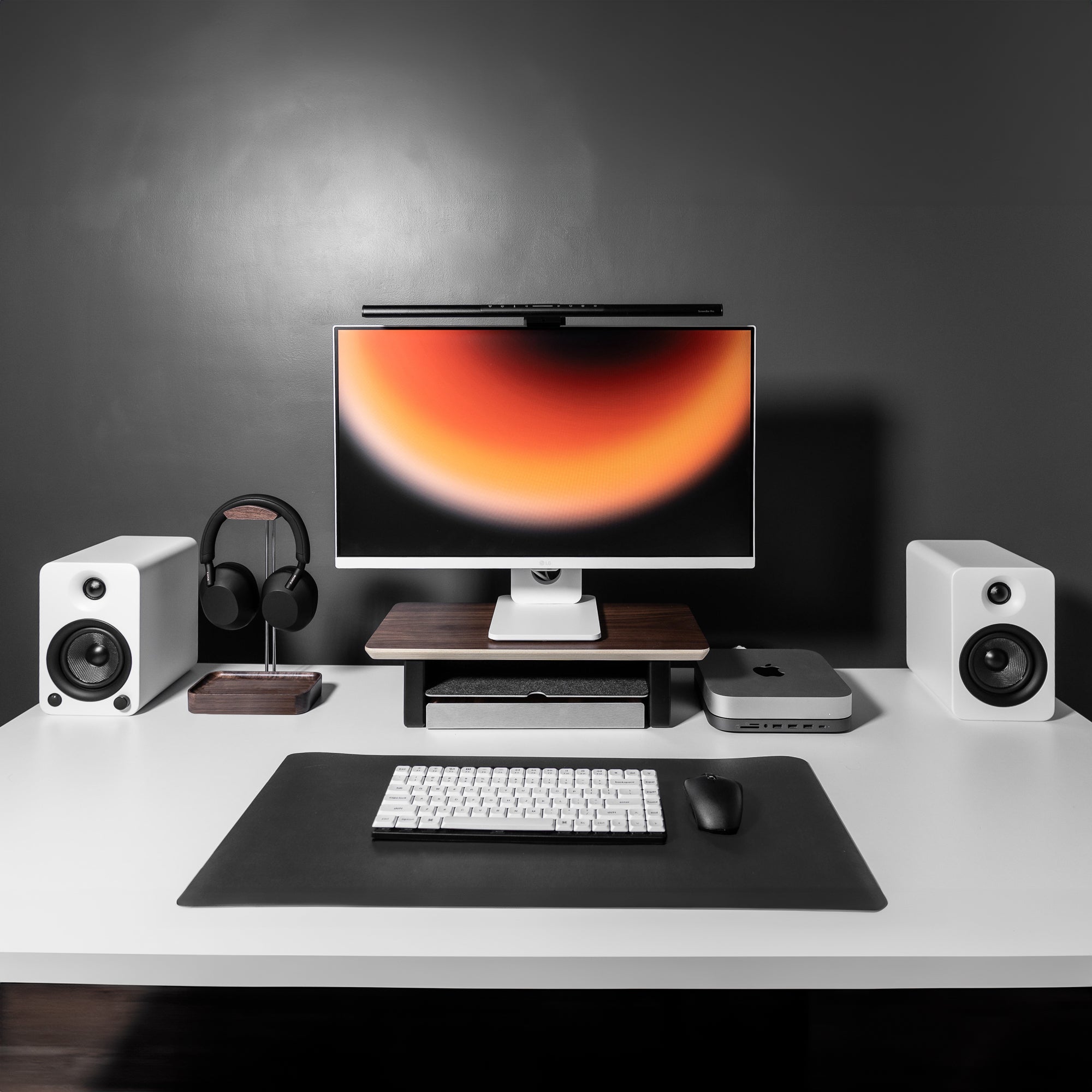 Desk Shelf Cockpit | Walnut